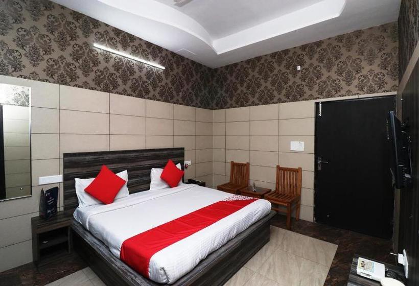 فندق Oyo 8616  Inderlok