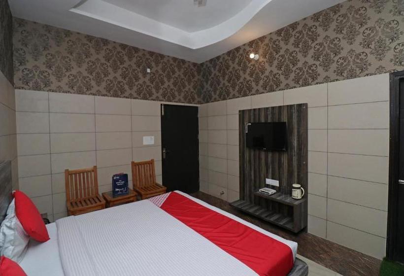 فندق Oyo 8616  Inderlok