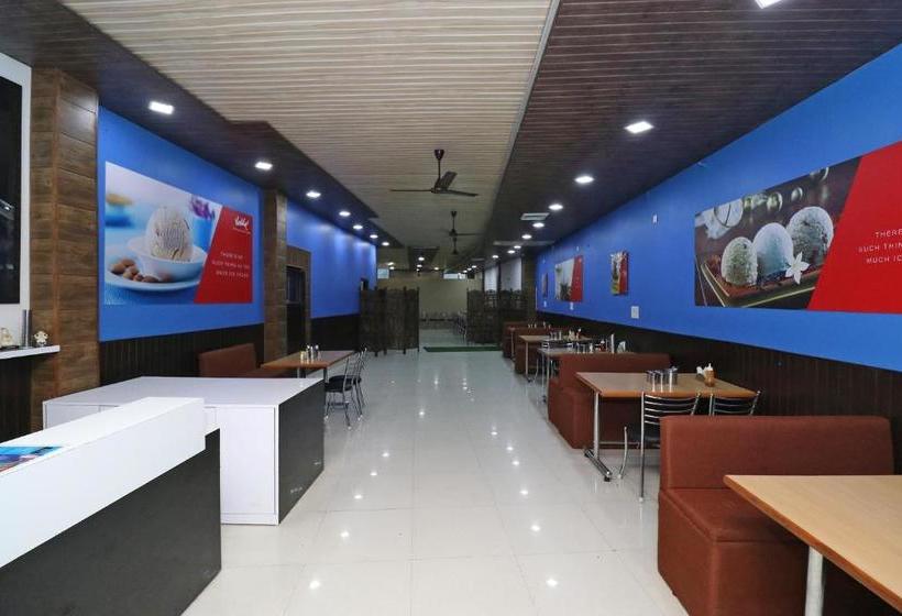 فندق Oyo 8616  Inderlok