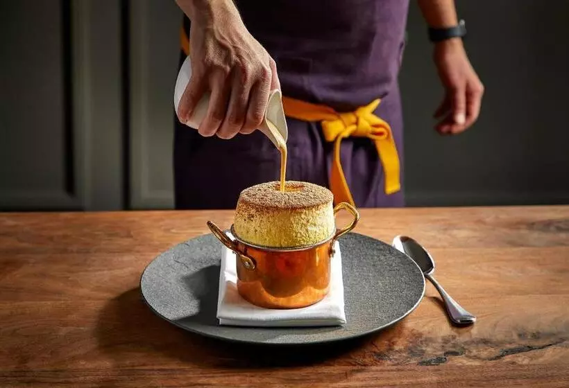 هتل Pendry Chicago