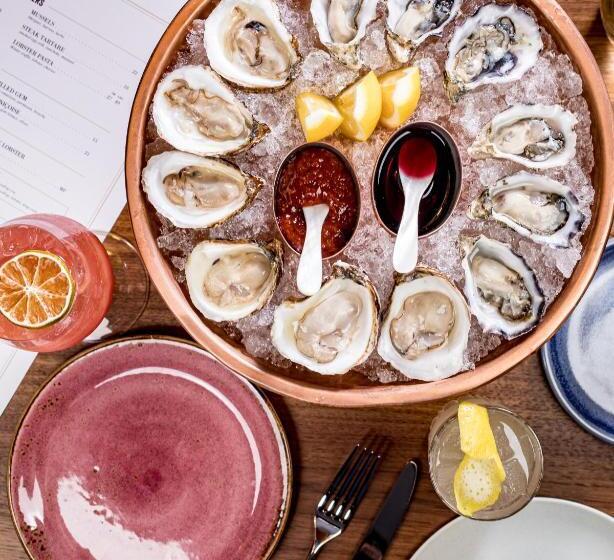 هتل Pendry Chicago