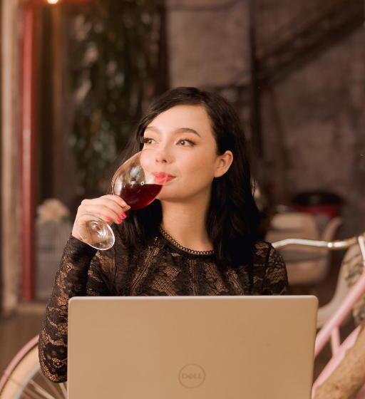 پانسیون Velvet Hostal La Novena