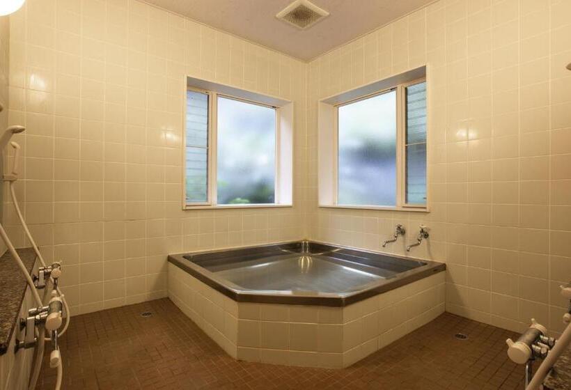 Ryokan 宿坊 端場坊|temple Hotel Habanobo