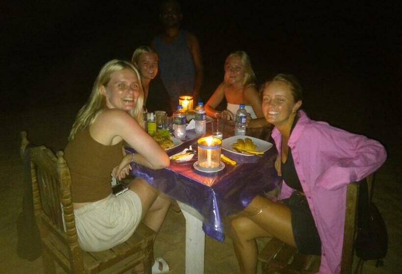 مبيت وإفطار Jasmine White House Restaurant & Spa