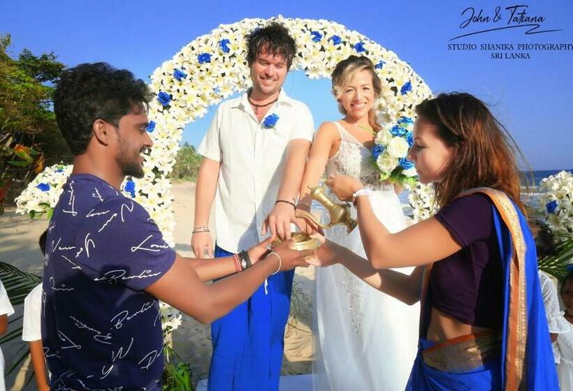 مبيت وإفطار Jasmine White House Restaurant & Spa