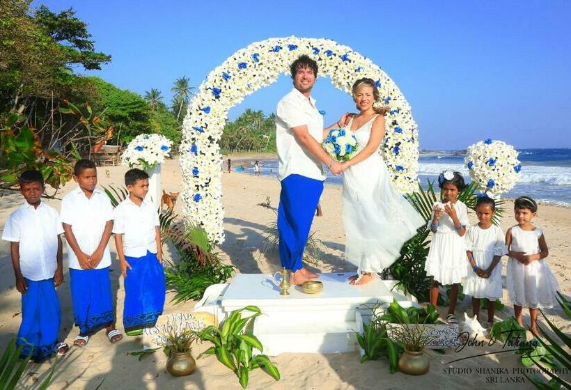 مبيت وإفطار Jasmine White House Restaurant & Spa