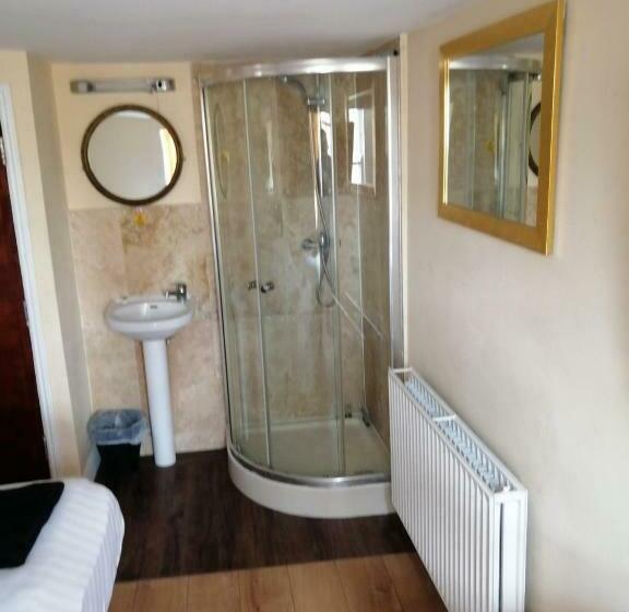 צימר The West Pier Residence