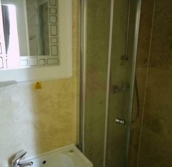 צימר The West Pier Residence