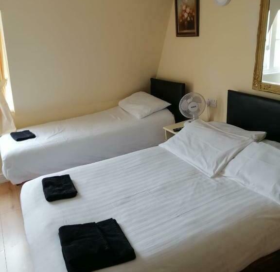 צימר The West Pier Residence