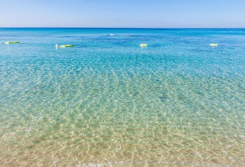 Отель Beach Salento