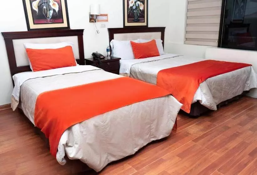 هتل Virgen Del Cisne