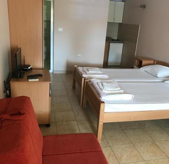 پانسیون Apartmani Tomovic