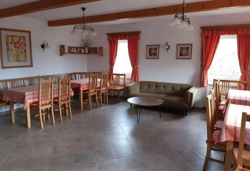 Majatalo Selský Dvůr 2