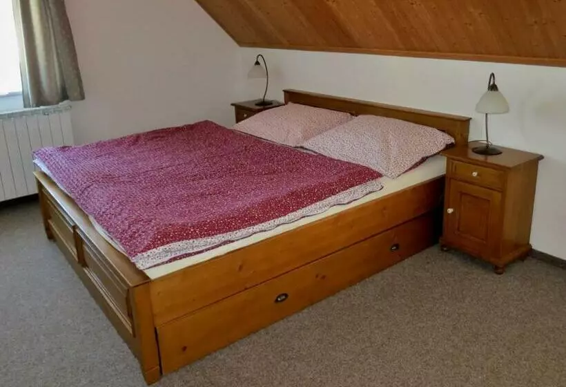 Majatalo Selský Dvůr 2