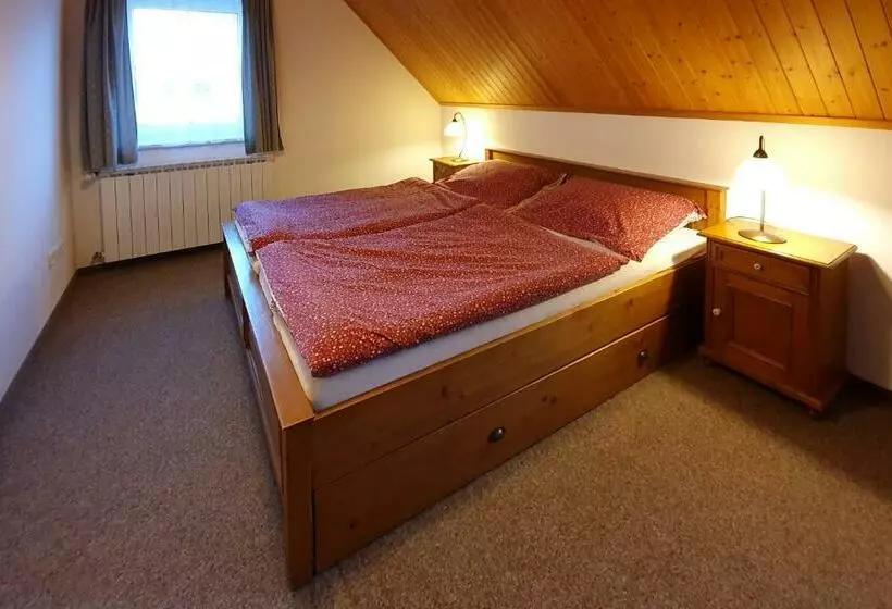 Majatalo Selský Dvůr 2