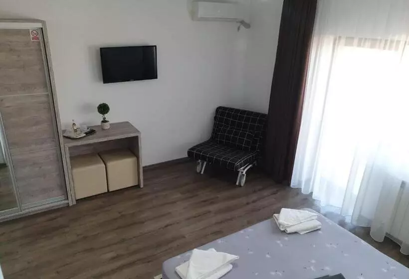 Pensiune Vila Yna