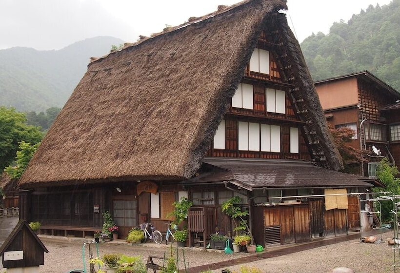 Ryokan Shirakawago Gassho House Gensaku