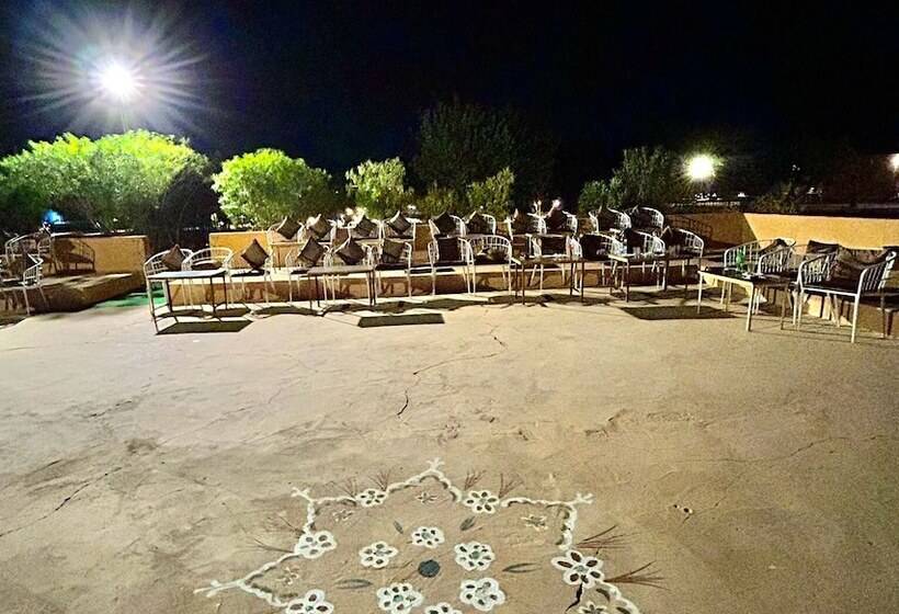 ホテル Amazing Desert Camp