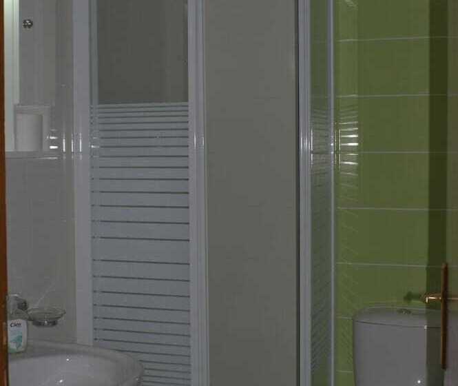 酒店 Nikolaki Rooms