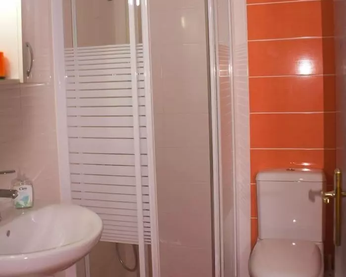 ホテル Nikolaki Rooms