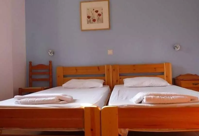 ホテル Nikolaki Rooms