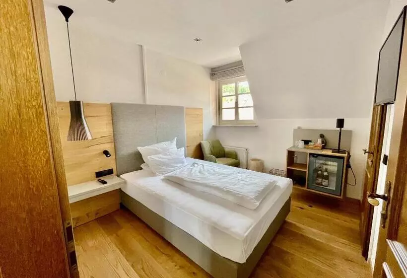 Hotelli Schockes Laurentiushof