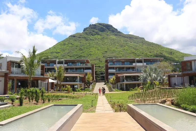 هتل Manta Cove By Horizon Holidays