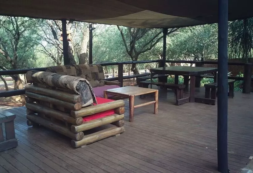 ホテル Thabankwe Bushveld Inn