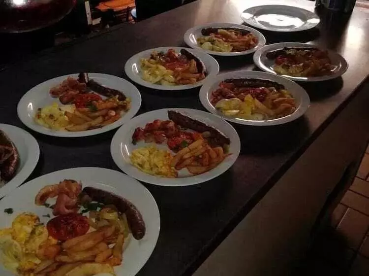 ホテル Thabankwe Bushveld Inn