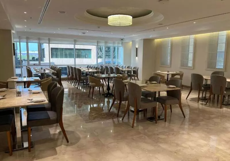 Gloria Hotel & Suites Doha