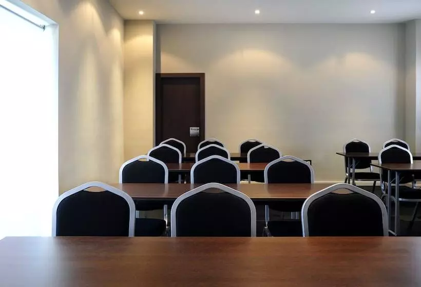 Отель As Torrent