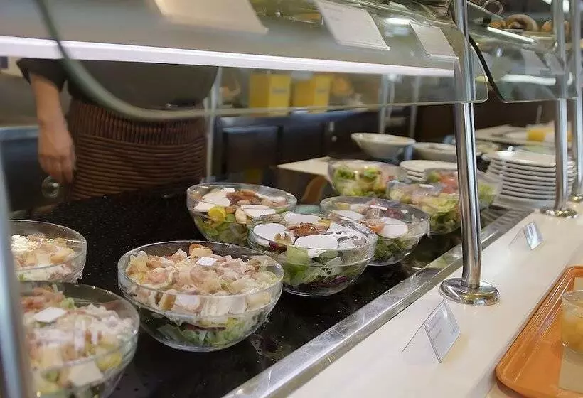 Отель As Torrent