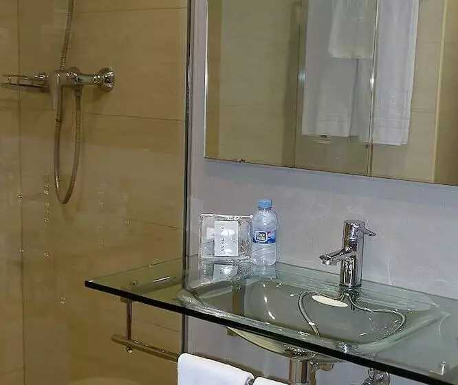 Отель As Torrent