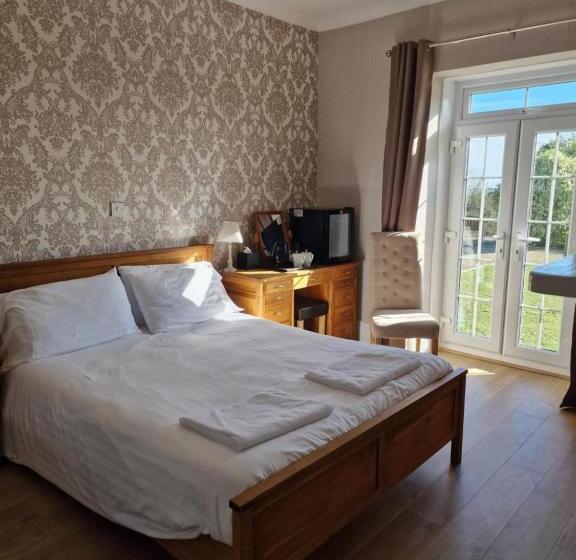 酒店 Broadway House