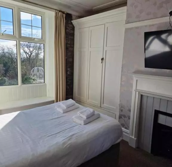 ホテル Broadway House