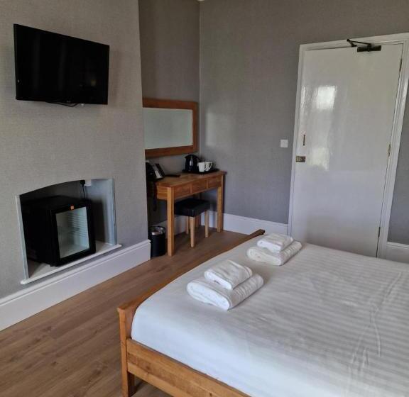 酒店 Broadway House