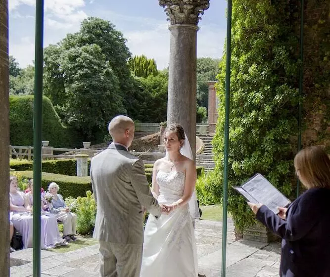 فندق Broome Park