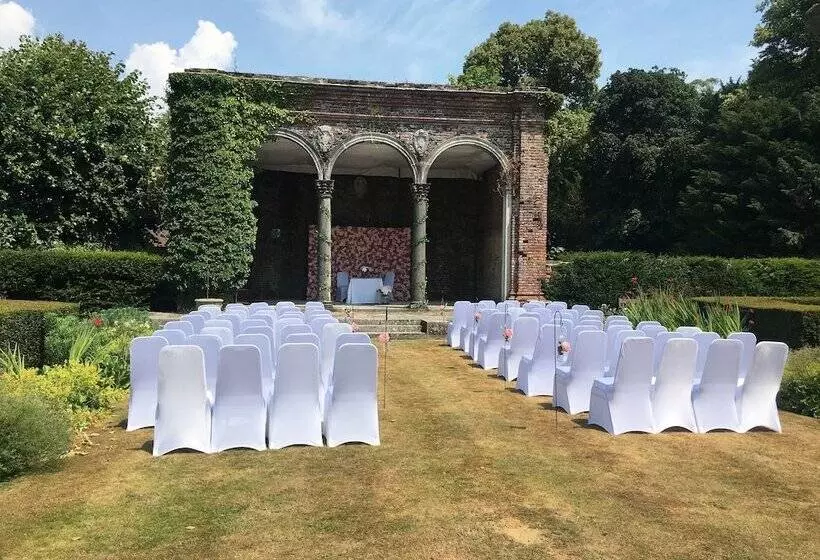 فندق Broome Park