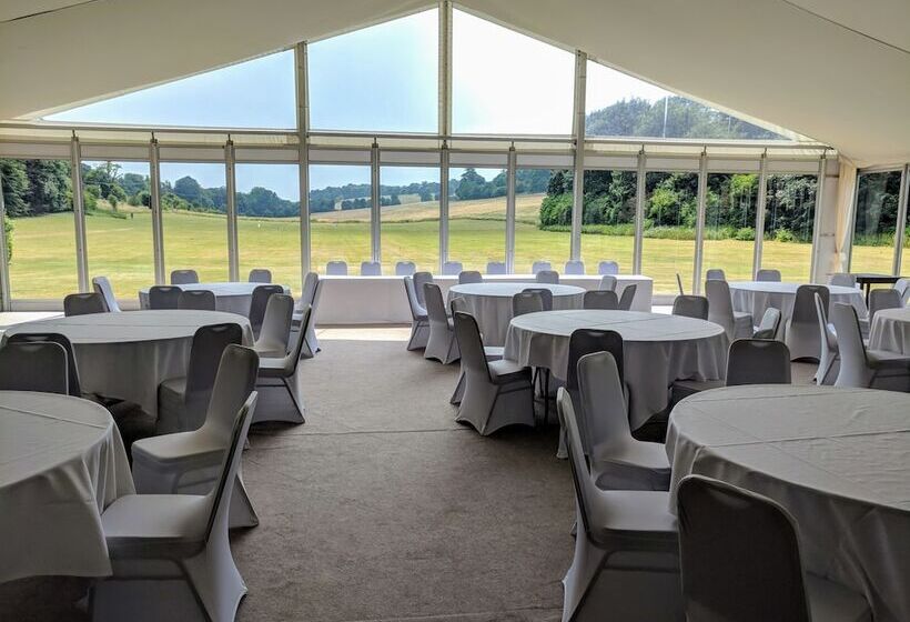 ホテル Broome Park