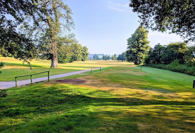 ホテル Broome Park