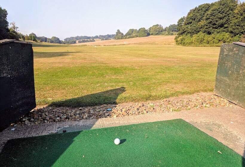 ホテル Broome Park