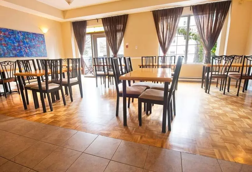 בית מלון כפרי Byward Blue Inn