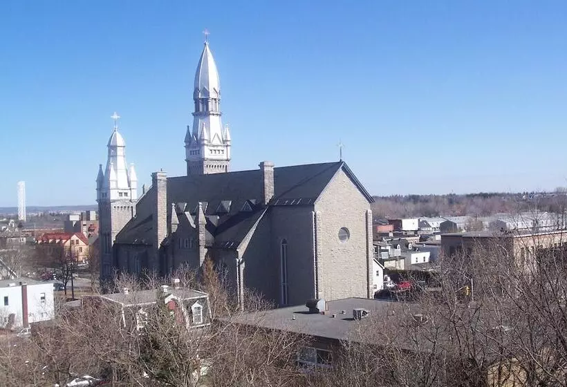 בית מלון כפרי Byward Blue Inn