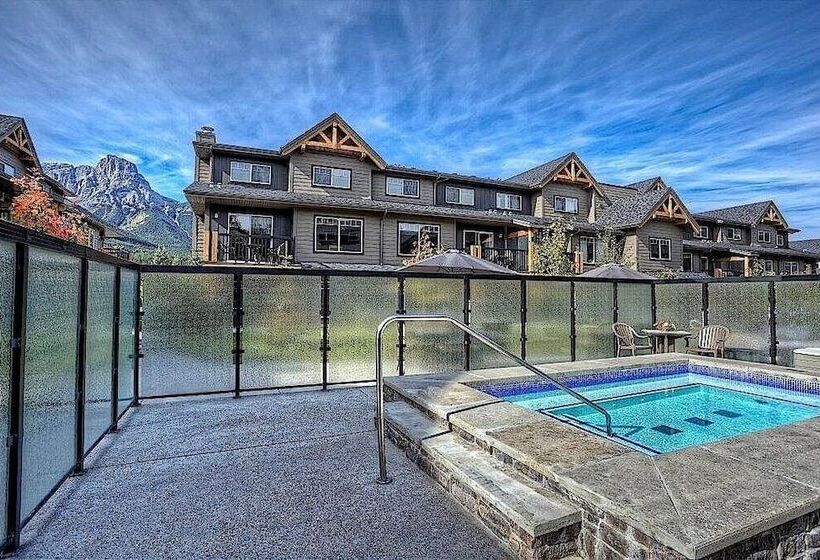 هتل Copperstone Resort