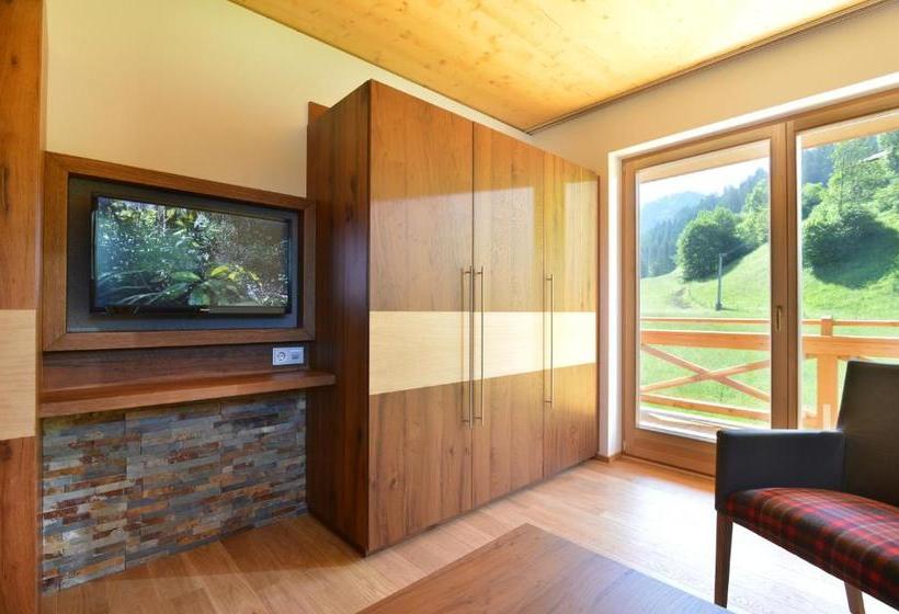 בית מלון כפרי Der Waldhof