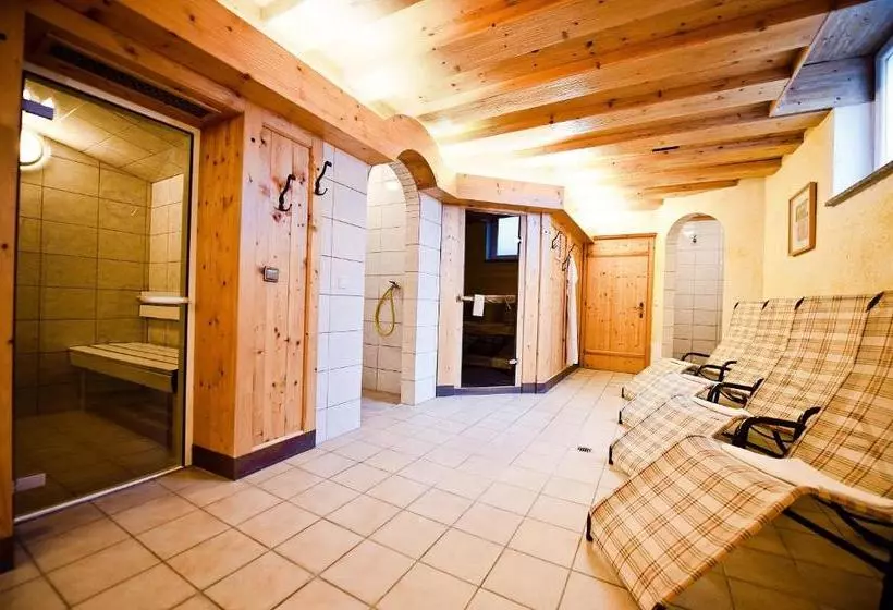 Отель Der Waldhof