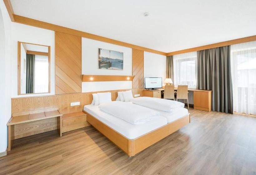 בית מלון כפרי Der Waldhof