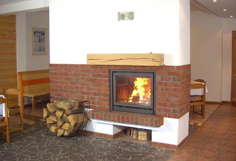 בית מלון כפרי Helena