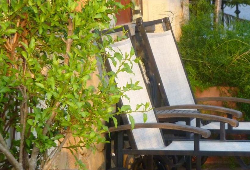 בית מלון כפרי Katxi