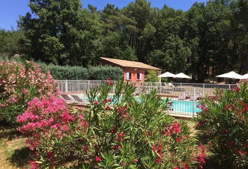 ホテル La Petite Auberge De Roussillon
